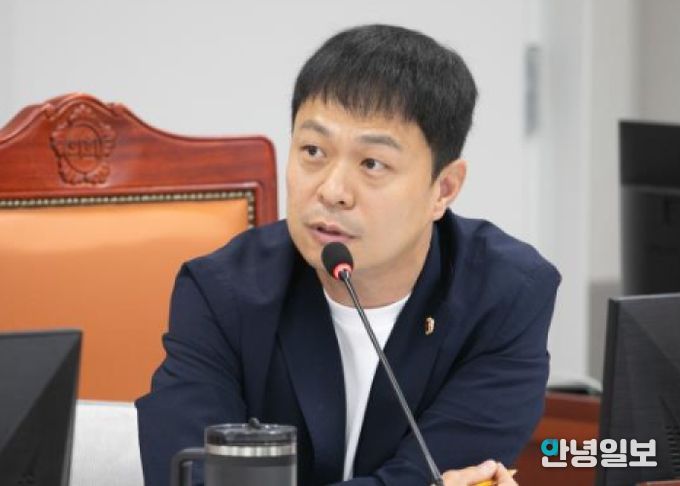 경기도의회 도시환경위원회 유영일(국민의힘, 안양5) 부위원장