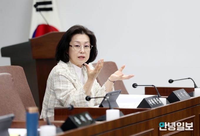 시흥시의회 윤석경 의원