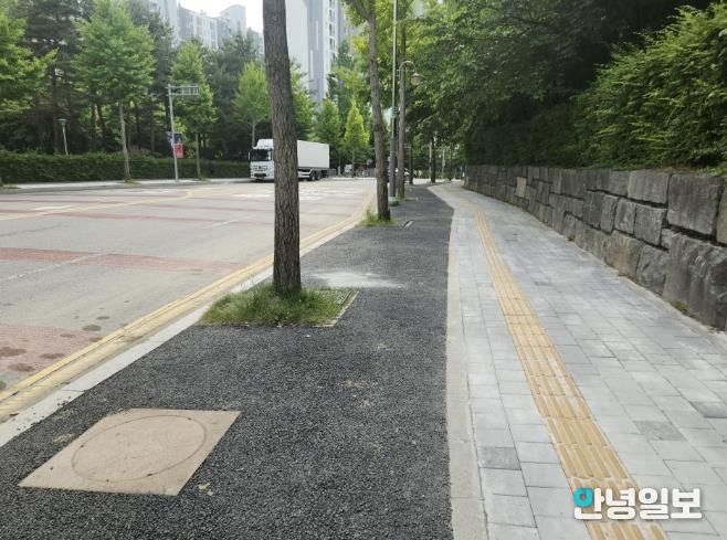 구갈동 갈곡초 통학로 정비 모습