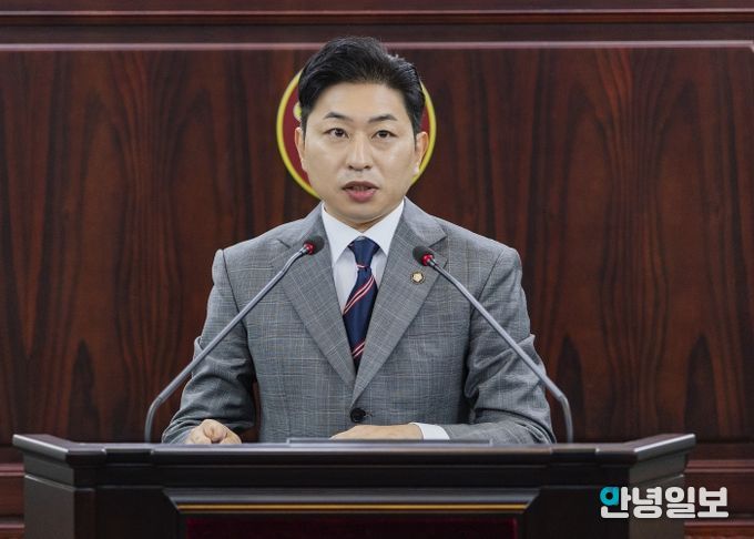 김종복 의원 5분 발언 모습