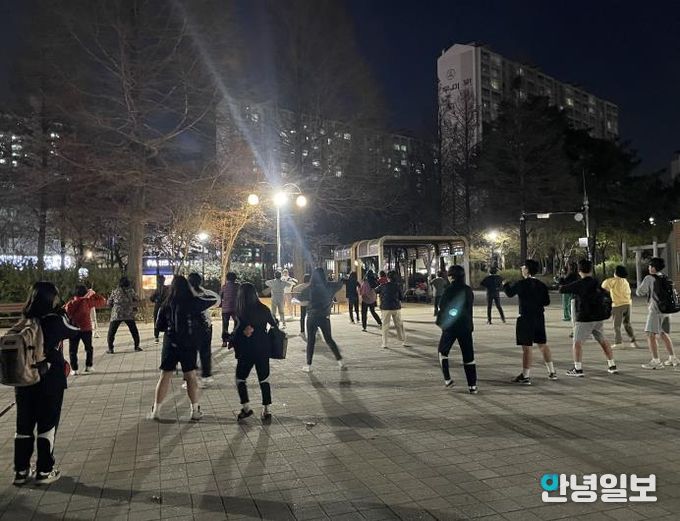 평택시 송탄보건소, 야간건강 체조 교실 운영 성황!