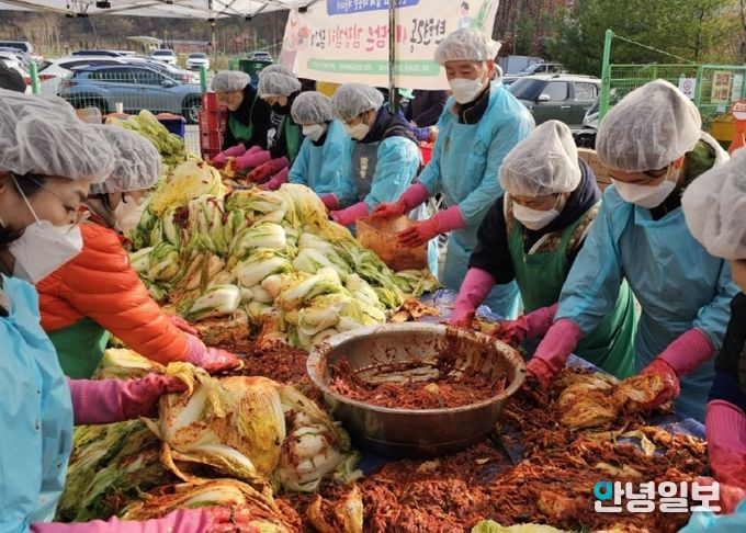 고양시 탄현2동 새마을부녀회, 2025년 사랑의 김장김치 나눔 행사 실시