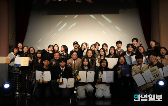 제23회 대한민국청소년영상대전 단체사진