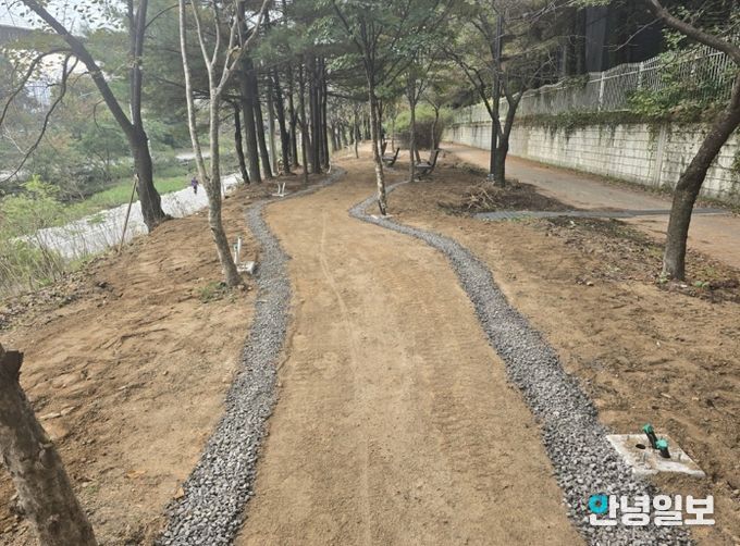 곤제역 흙향기 맨발길