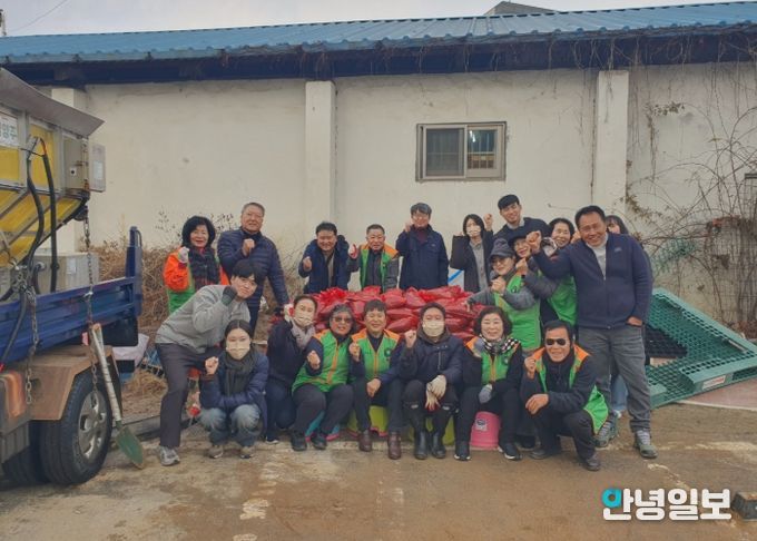 남양주시 진건퇴계원행정복지센터, 민관 협력으로 설해 대비를 위한 추가 모래주머니 긴급 제작