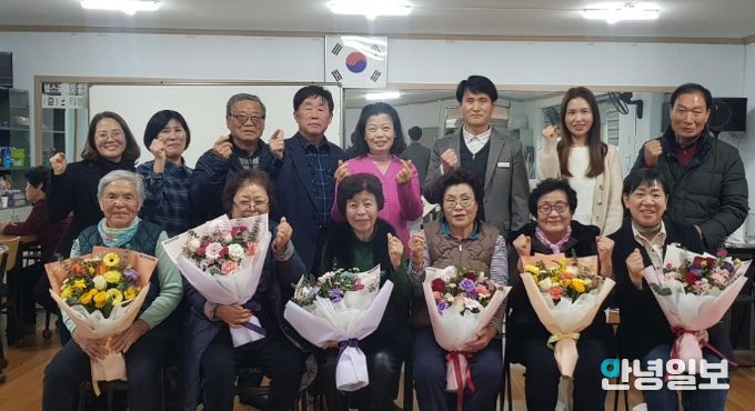 2025년 호법면 성인문해 학습자 수상자 상장 전달식