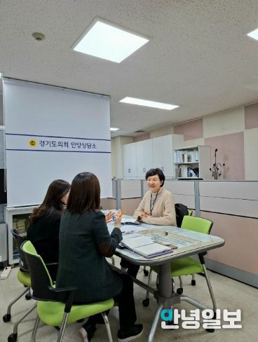 이채명 의원, 저소득층 노인 간병비 지원 사업 관련 논의