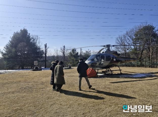 수원시가 6월 14일까지 운영하는 산불 대응 헬기.