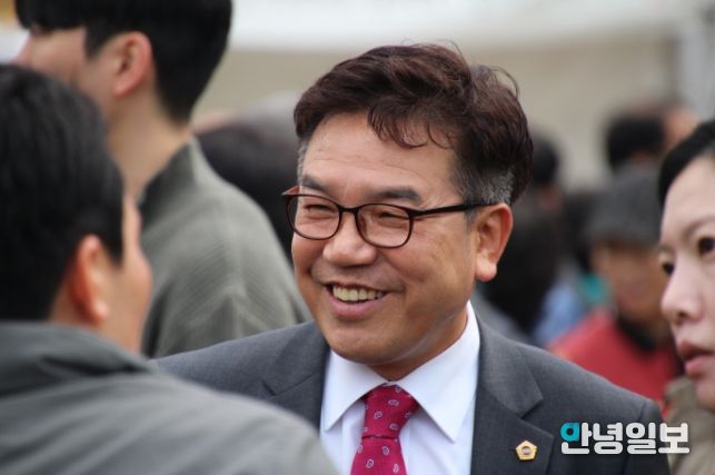 김철현 의원, 양자인공지능산업 기술 기반 마련... 양자AI융합기술센터 명칭 개정 입법예고