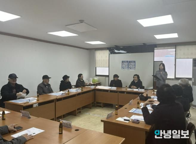 ‘우리가 지킨다!’ 수원시 권선구 사회복지과, 권선경찰서와 찾아가는 경로당 안전교육 실시