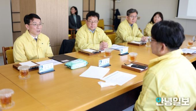 경기도 행정1부지사·행안부 재난안전관리본부장, 화성행궁 해빙기 현장점검