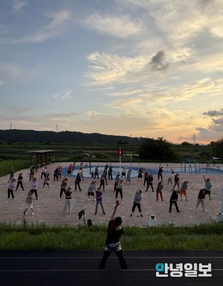 파주보건소, ‘문산노을길 달빛 운동교실’ 운영