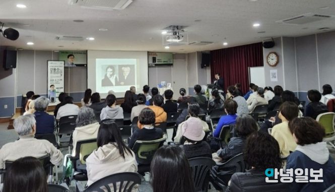 가평군, 강용수 작가 초청 철학 강연 ‘성황’